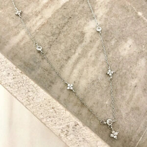 925 Sterling Silver Dainty Flower Crystal Necklace Delicate Minimalist Necklace